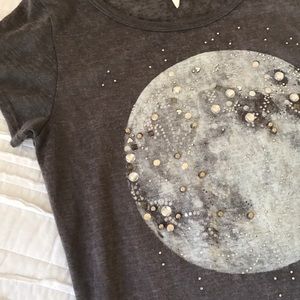 🌚 moon tee